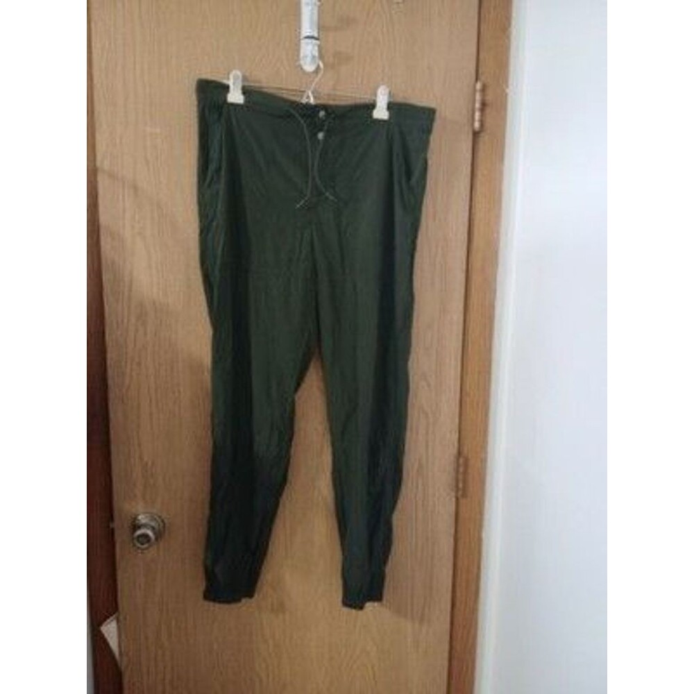 Athleta Joggers Womens Size 8 Tall Dark Green color